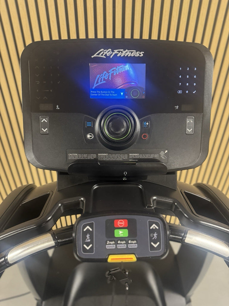 Life Fitness 95T Treadmill With Explore Console