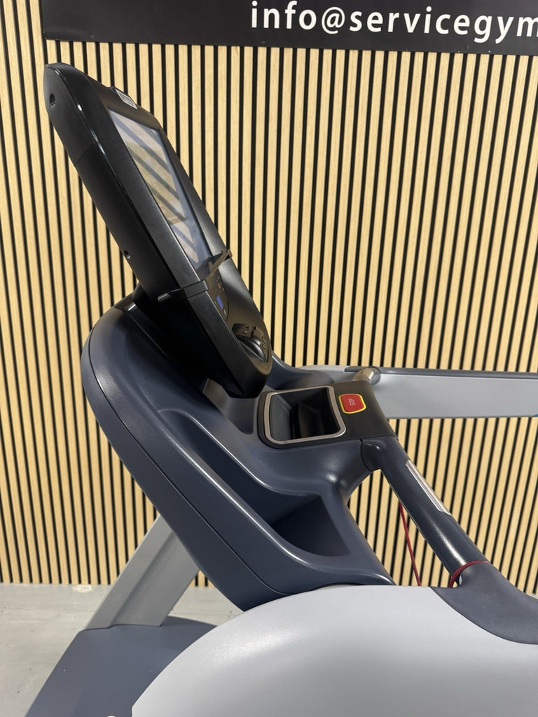 Precor Treadmill 885 Series with P82 Console