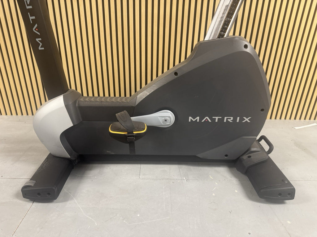Matrix U5x Upright Bike With LED Console