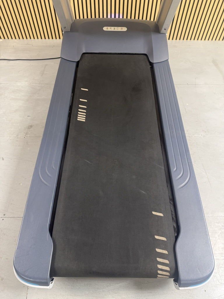 Precor Treadmill TRM 835 Series With P30 LED Console