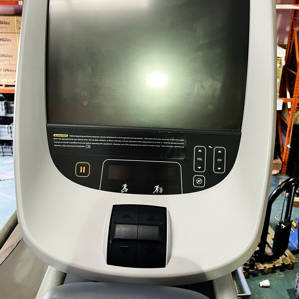 Precor 885 AMT With P80 Console. Commercial Gym Equipment