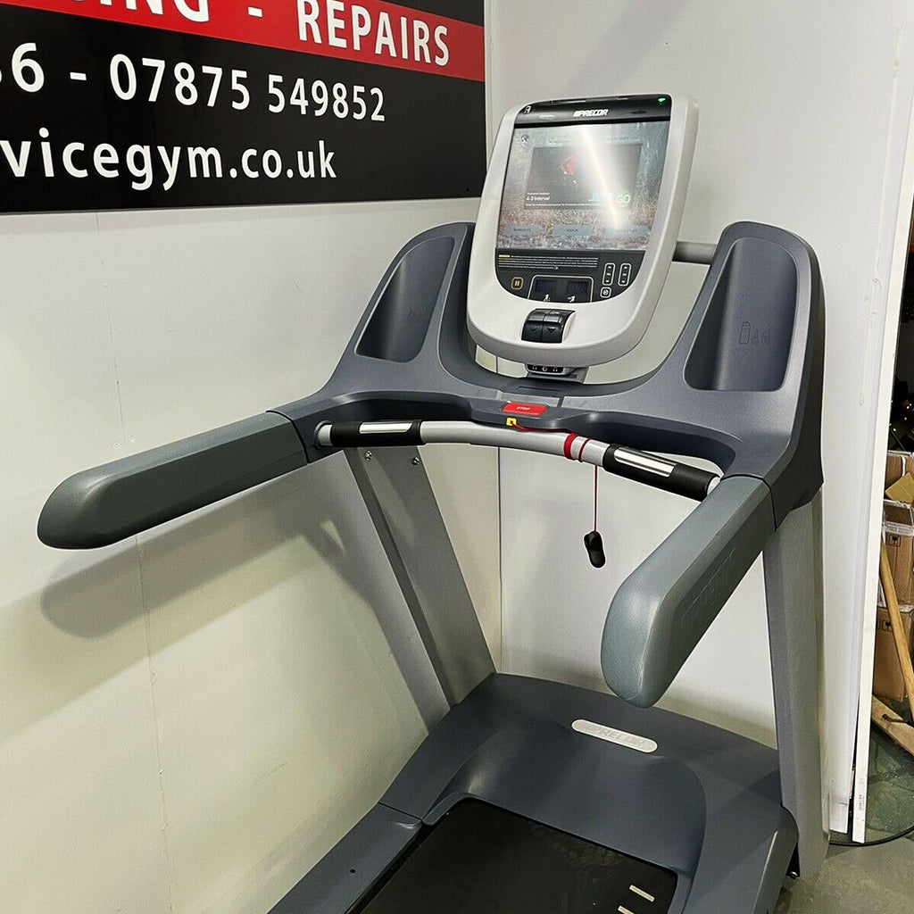 Precor 885 V1 Treadmill With P80 Touchscreen. Commercial Gym Equipment