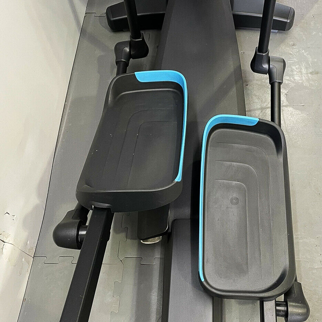 Precor Cross Trainer EFX 885 with P82 Console. Commercial Gym Equipment.