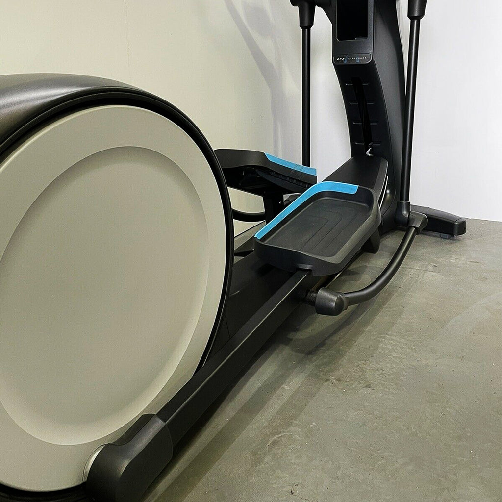 Precor Cross Trainer EFX 885 with P82 Console. Commercial Gym Equipment.