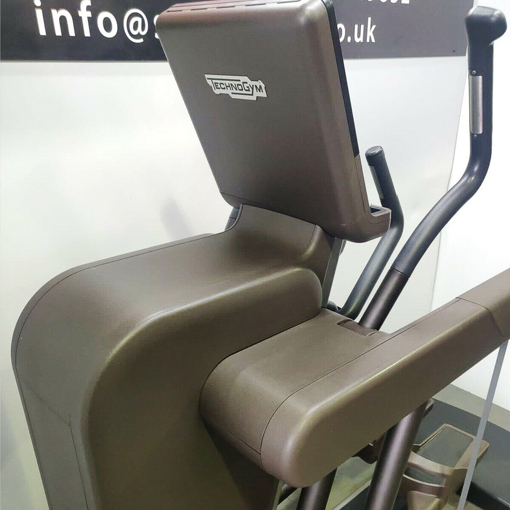 Technogym Artis Vario with Unity Console. Commercial Gym Equipment