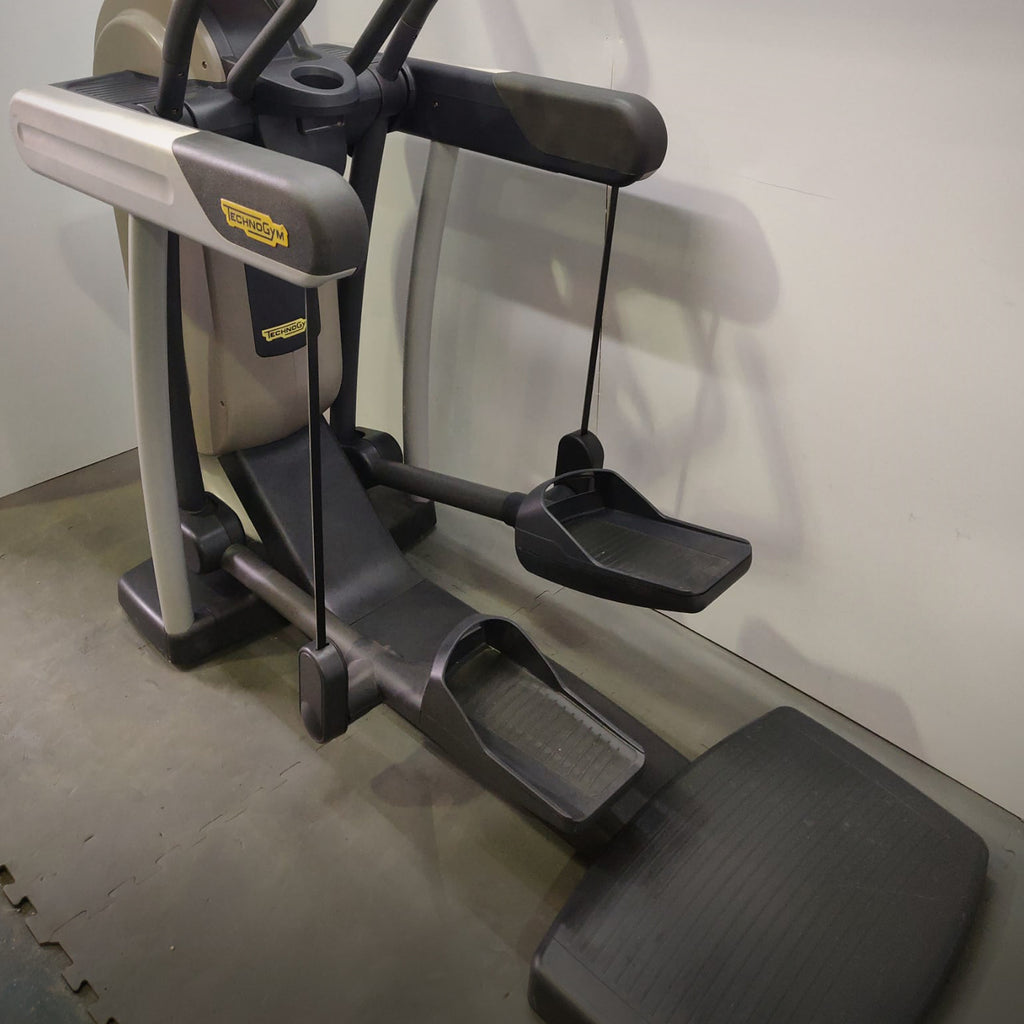 Technogym 700 Excite Vario with Visioweb Console. Commercial Gym Equipement